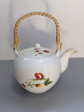 OMC Japan Strawberry Teapot Bamboo Handle Ceramic 1970s Vintage Kitchen Decor